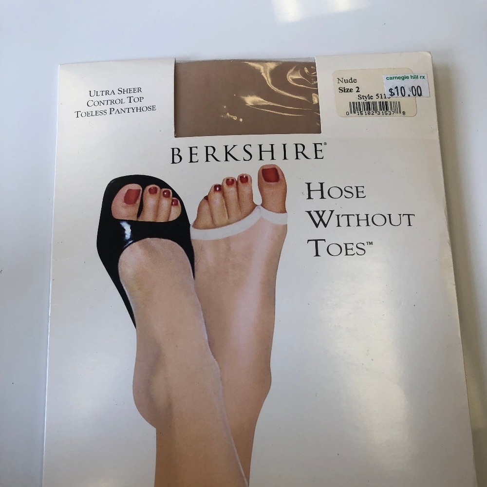 Berkshire Panty Hose Nude Size 2